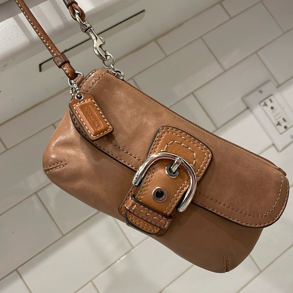 Coach vintage brown wristlet leather - Picture 1 of 12
